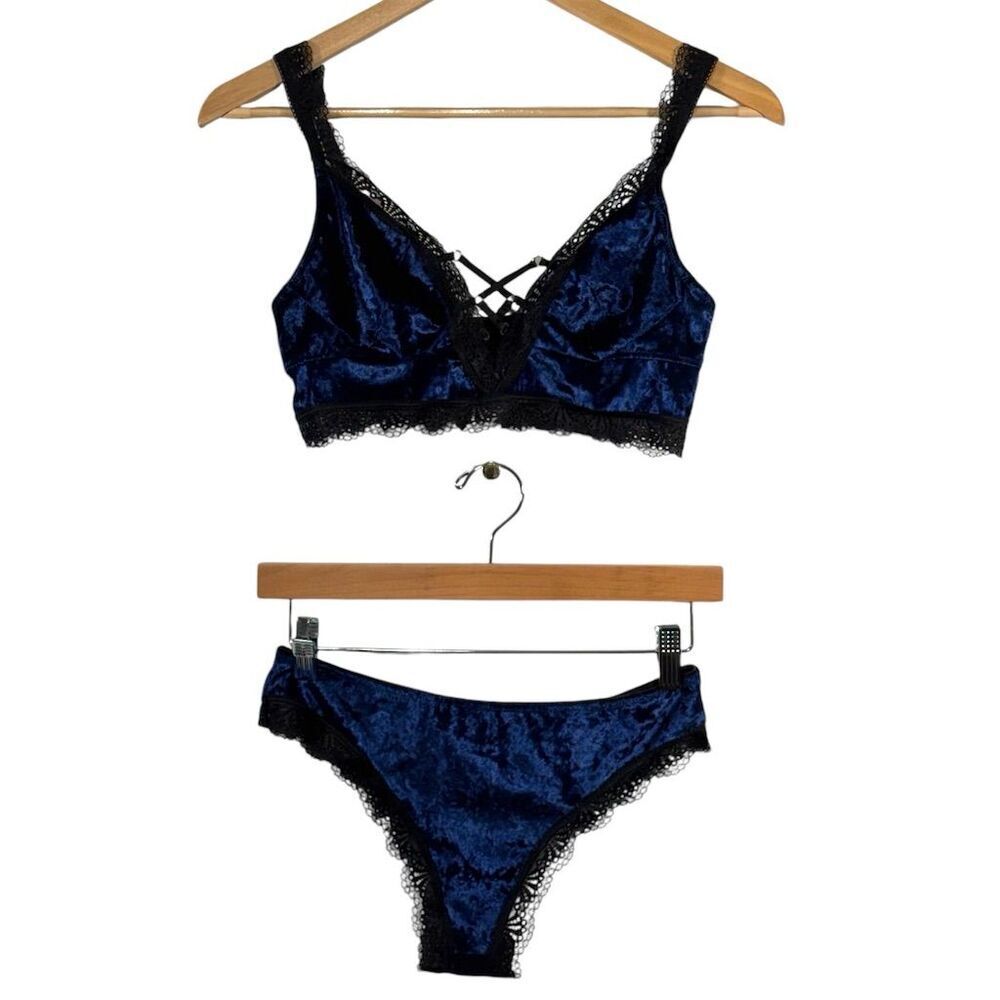 Real Lingerie Women's Velvet Lace Bralette Panty Thong Set Blue Size M Elegant